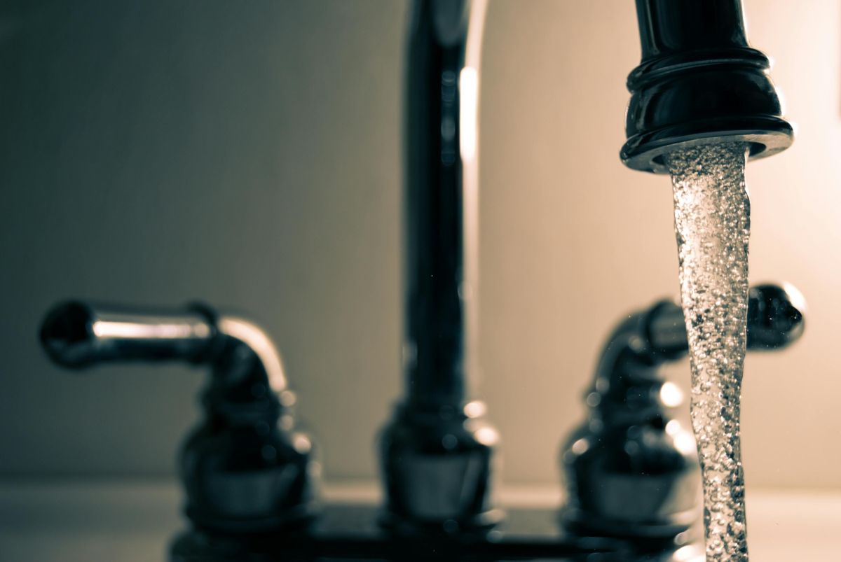 ¿Qué pasa si el casero corta el agua o la luz?